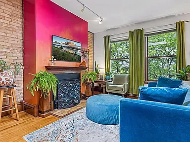 2 bed, 1319 sqft, $2,200 — Photo 2