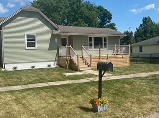 713 5th St, Colo, IA 50056