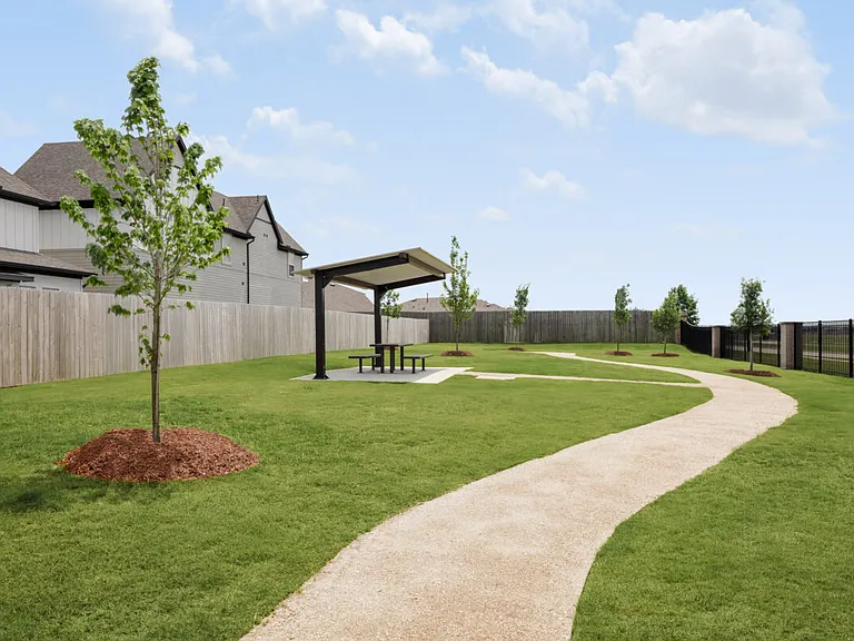 Tricon_Peek_Road_Amenity_Web-7