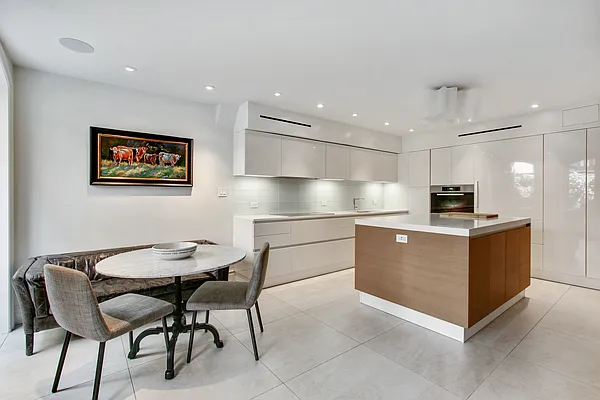 Sold by Compass | media 3