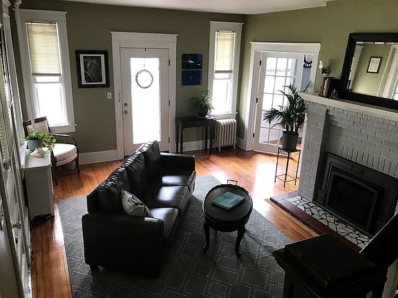 4th image of 4722 King St