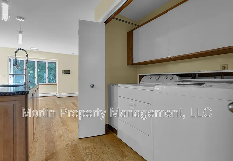 52 Rayburn Rd — Photo 18