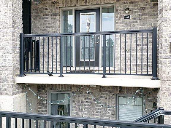 2nd image of 1989 Ottawa St S #18A