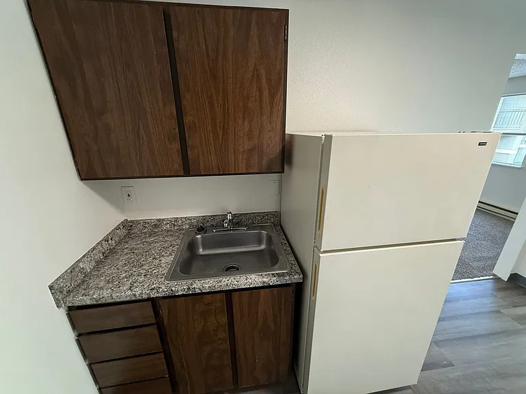 Ashwood Apartments — Photo 23
