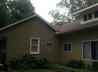 10049 Cressey Rd, Plainwell, MI 49080