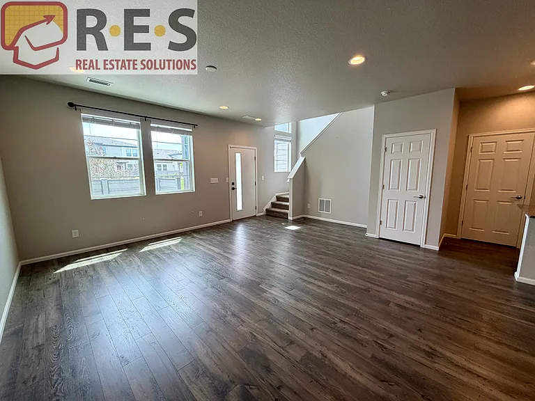 18950 E 65th Ave — Photo 5