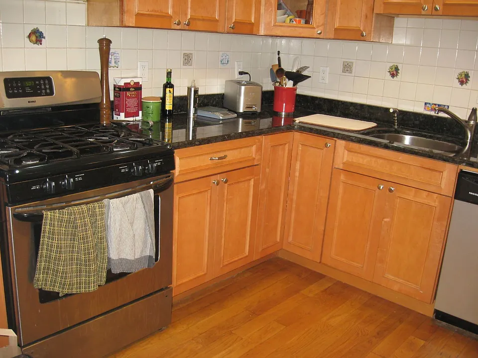 92 Pleasant St #2