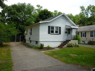 19 Allen Pl, Morris Plains, NJ 07950