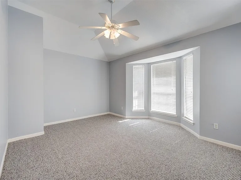 21318 Rose Hollow Ln — Photo 29
