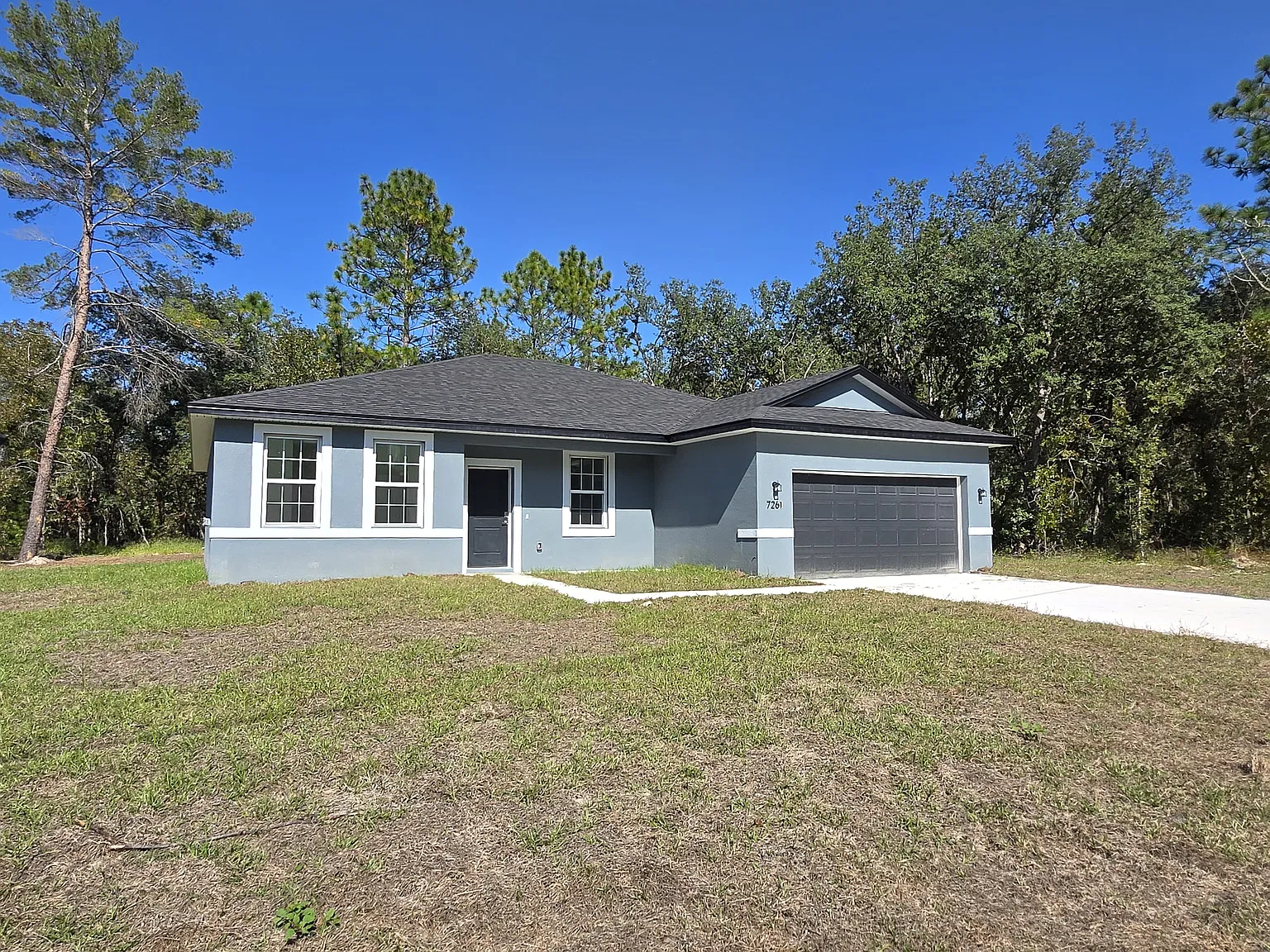 4 bed, 1886 sqft, $2,200 — Photo 1