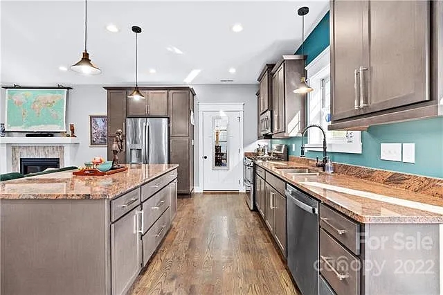 5 Feather Ridge Rd — Photo 14
