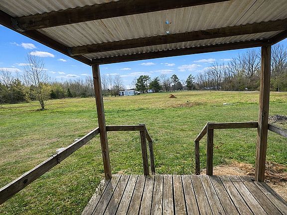 2nd image of 421 Yankee Rd