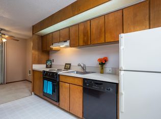 3121 SW Iowa St APT 33, Portland, OR 97239