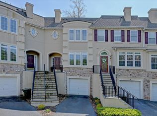 21 W Aspen Way, Matawan, NJ 07747