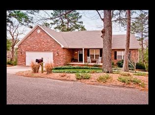 4 Ravenshoe Rd, Rogers, AR 72756