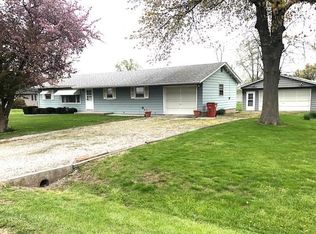 2022 Ferndell Dr, Decatur, IL 62521