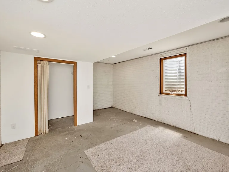 5226 SE 31st Ct — Photo 35