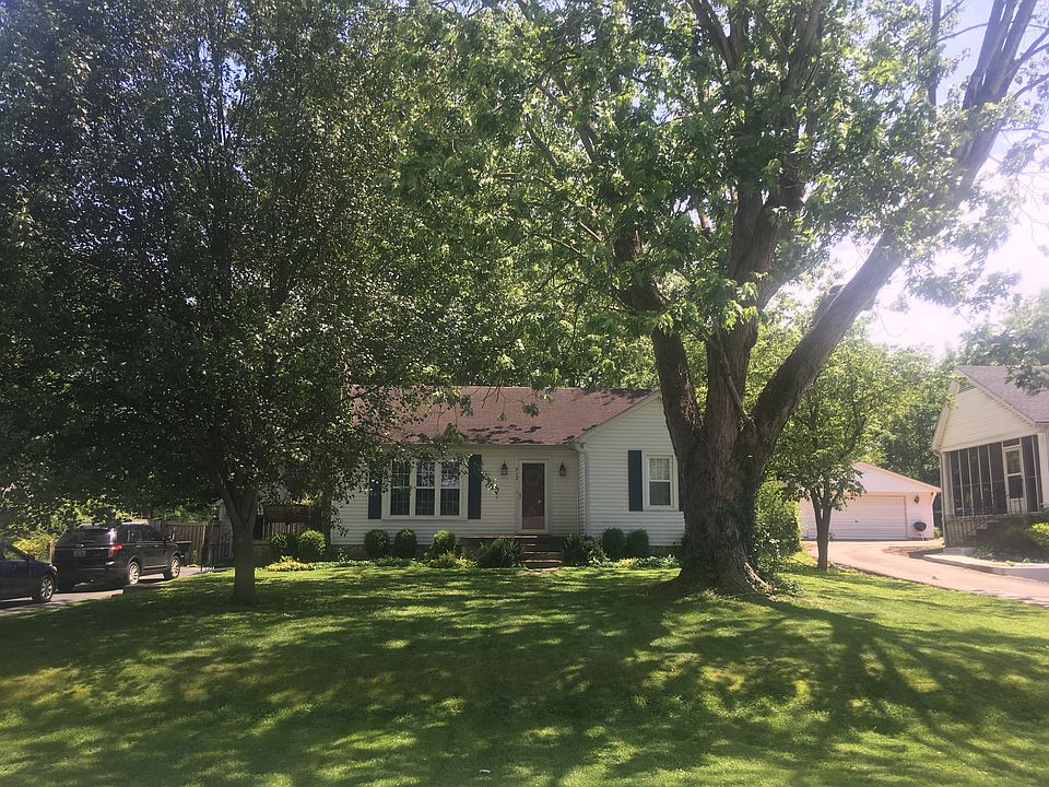 1st image of 712 Nutwood St