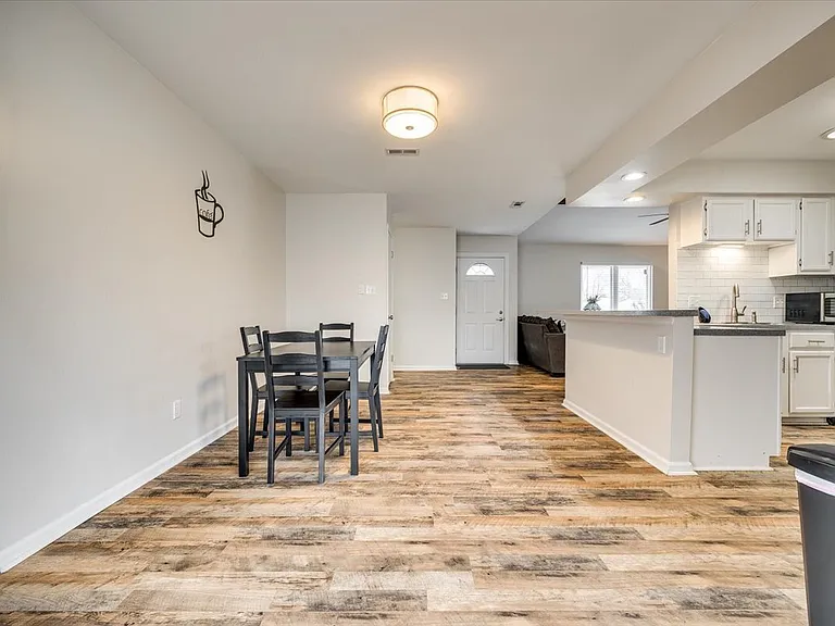 10932 Copperfield Dr — Photo 7