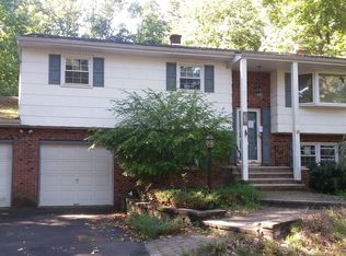 39 Oxford Pl, Hillsborough, NJ