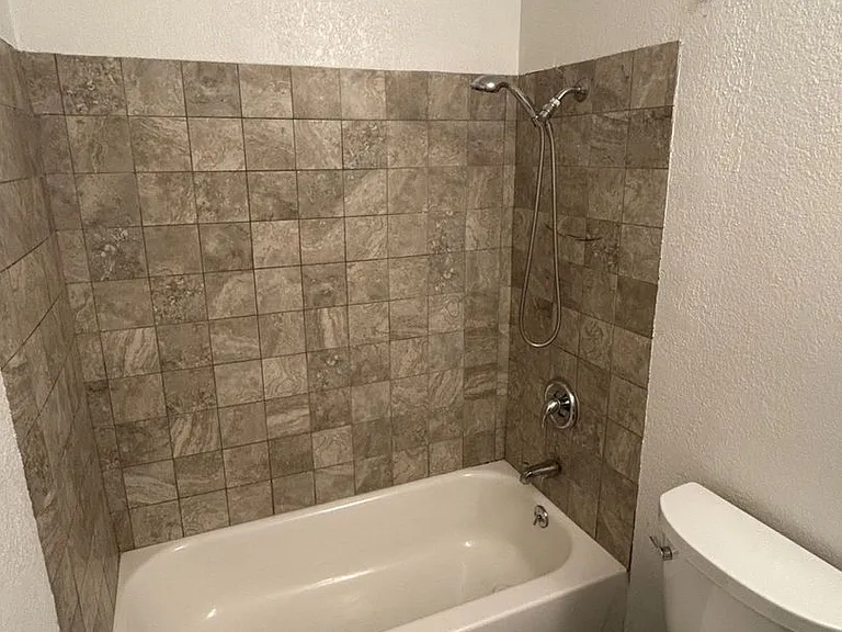 20236 N 6th Dr #4 — Photo 14