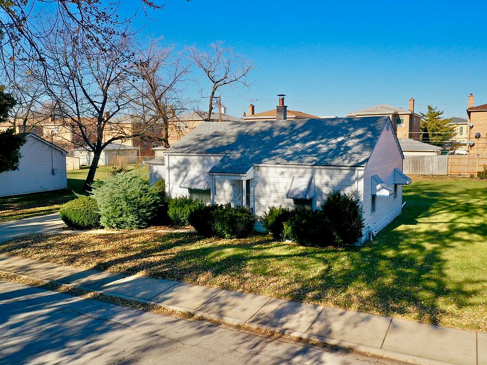1st image of 8326 W Farragut Ave
