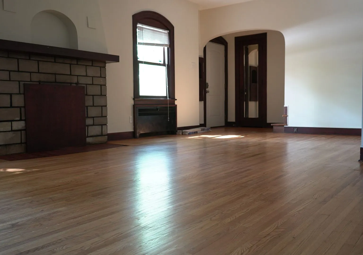 706 N. Washington — Photo 3