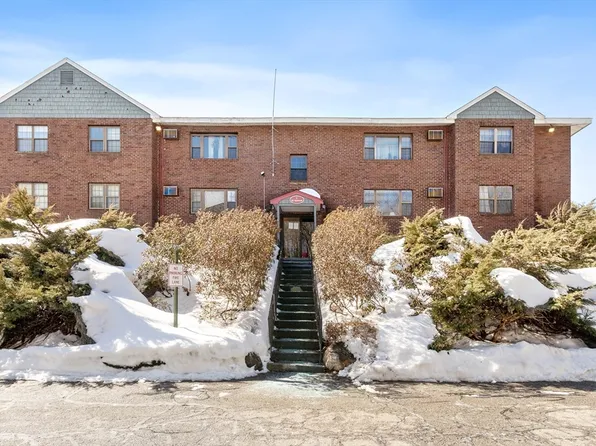 50 Spencer Rd APT 12L, Boxboro, MA 01719