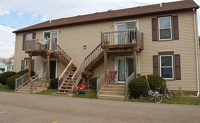 2nd image of 318 N Blackhawk Blvd