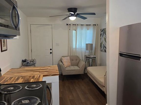 4th image of 2685 Ranger Dr #B