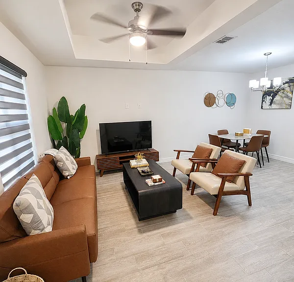 835 E Taylor St #B — Photo 15