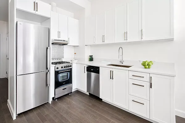 Rented by Compass | media 2