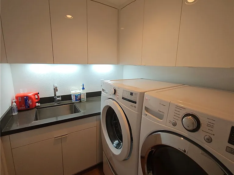 7317 Dunbarton Ave — Photo 37