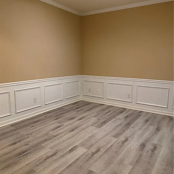 1646 Hedington Ct — Photo 3