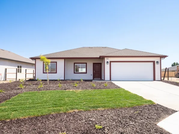 223 Yokut Ct, Woodlake, CA 93286