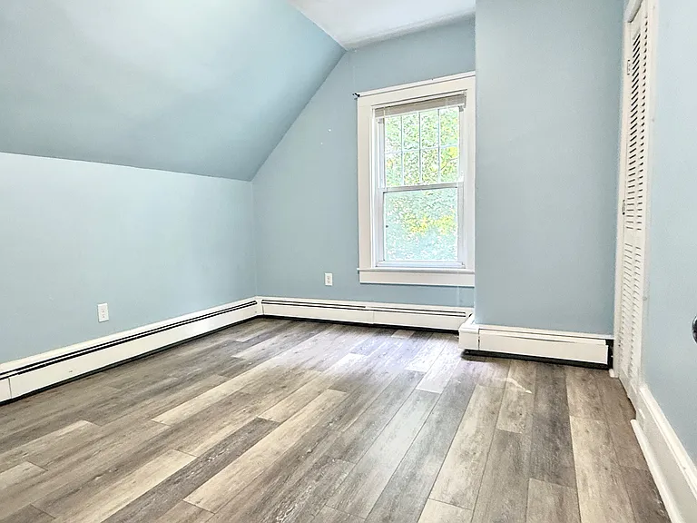 17 Lothrop St #2 — Photo 17