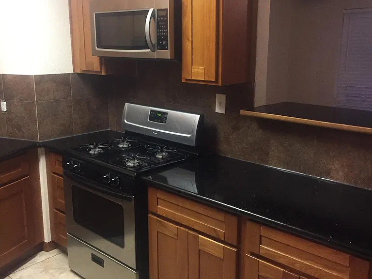 2961 Portsmouth Dr #4 — Photo 5