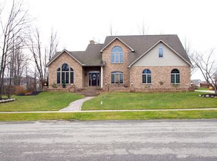 6146 Cobblestone Dr, Erie, PA 16509