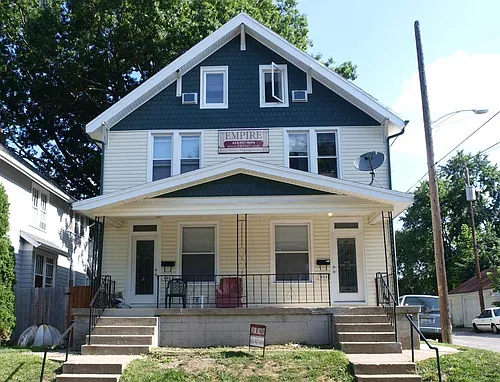 452 Clinton St Photo 1