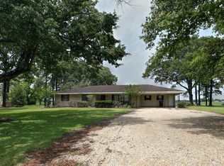 901 Lake Dauterive Rd, Loreauville, LA 70552
