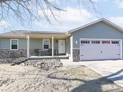 111 Deer Trail Rd, Pekin, IL, 61554