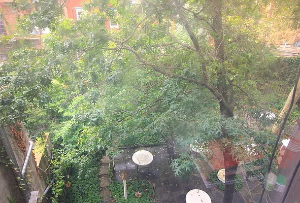 Rented by Compass | media 26