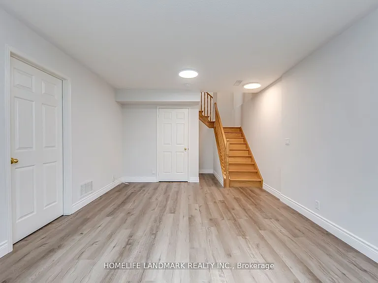 7 Marshview Ave — Photo 24