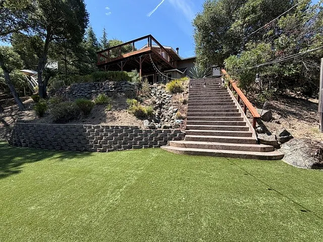 17295 Holiday Dr — Photo 17
