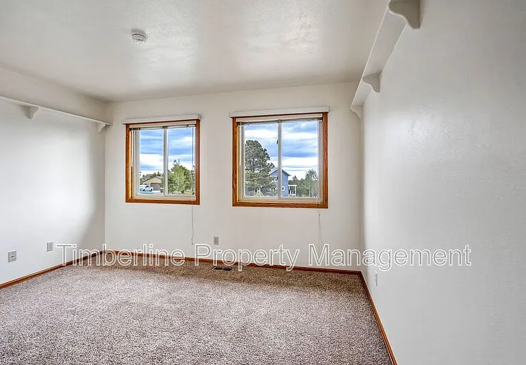 17960 Bakers Farm Rd — Photo 37
