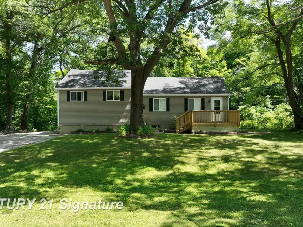 1699 S Us Highway 23, Tawas City, MI 48763