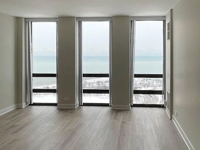 1660 N Lasalle St #3903 — Photo 6