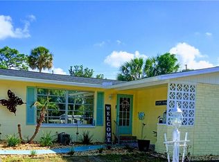 7507 W Seven Rivers Dr, Crystal River, FL 34429