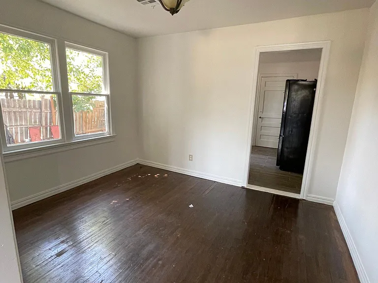 615 NW 94th St — Photo 5