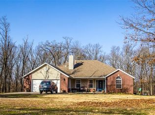 19750 Old Limekiln Rd, Gravette, AR 72736